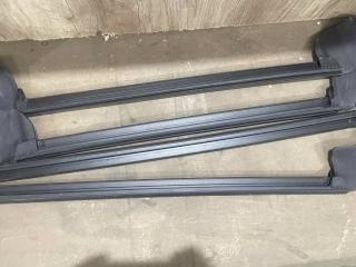 уплотнитель двери Tesla Model Y 1 поколение 2022, L2S, 1516942-00-A, 1516943-00-A