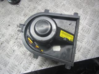 моторчик печки Volkswagen Golf 4 поколение 2001, 1.6 л., МКПП, хетчбэк 5 дв., 1J1819021C