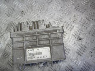 блок управления двигателем Volkswagen Passat B4 1994, 1.8 л., МКПП, универсал, 0261203707, 1H0907311P