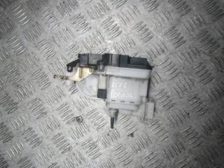 замок двери передней левой Volkswagen Polo 3 поколение 2001, 1.4 л., МКПП, универсал