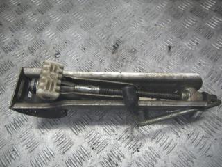 домкрат Mercedes-Benz E-Класс W211/S211 [рестайлинг] 2007, A2115830415