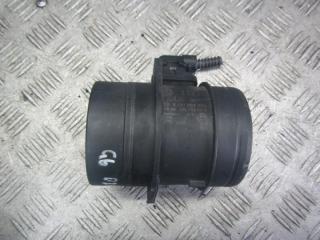 расходомер воздуха Volkswagen Golf 6 поколение 2010, 2.0 л., АКПП, хетчбэк 5 дв., 03L906461A