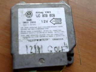 блок AirBag Volkswagen Golf 4 поколение 2001, МКПП, хетчбэк 5 дв., 1J0909609, 5WK42800