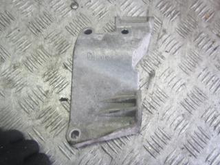 кронштейн генератора Opel Vectra B 1999, 1.6 л., 90571112