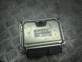 блок управления двигателем Volkswagen Passat B5 1998, 2.5 л., 8E0907401T