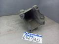 кронштейн двигателя Mercedes-Benz C-Класс W205/S205/C205 2014, 2.0 л., M 274.920, бензин, A2742230104 - фото №2