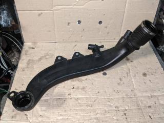 воздуховод (дефлектор) радиатора BMW 5 серия E60/E61 2007, 3.0 л., N54 B30 A, бензин, АКПП, белый, седан, задний привод, 13717600028, 7600028