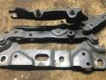 петля капота правая BMW 7 серия F01/F02 2009, 3.0 л., N57 D30 A, дизель, АКПП, седан, 7184190 - фото №2