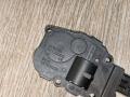 моторчик заслонки печки Mercedes-Benz E-Класс W212/S212/C207/A207 2010, 2.2 л., дизель, АКПП, седан, задний привод, правый руль, EFB330 - фото №2