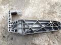 кронштейн КПП BMW X3 F25 2013, 2.0 л., N47 D20 C, дизель, АКПП, белый, внедорожник 5 дв., 6786567 - фото №2