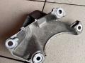 кронштейн двигателя BMW 7 серия F01/F02 2011, 3.0 л., N52 B30, бензин, 7368131 - фото №3