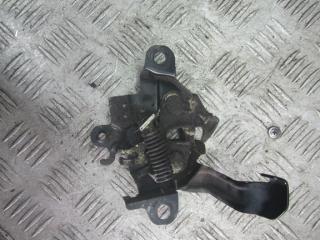 замок капота Toyota Verso-S 1 поколение 2012, 1.4 л., АКПП, минивэн
