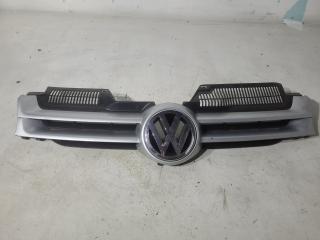 решетка радиатора Volkswagen Golf 5 поколение 2008, 1.9 л., TDi PD, BXE, дизель, АКПП, серебристый, хетчбэк 5 дв., передний привод, 1K853651A