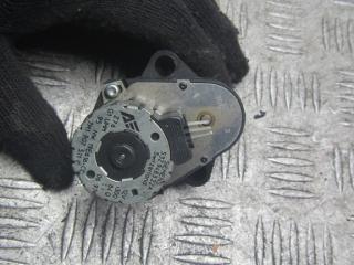 моторчик заслонки печки Volkswagen Sharan 1 поколение 1998, 1.9 л., МКПП, минивэн, 7M1907511