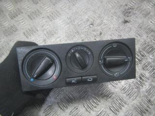 блок управления печки / климат-контроля Volkswagen Golf 3 поколение 2000, 1J0820045F