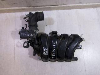 коллектор впускной Toyota Yaris XP9 (2005 - 2009), 1.3 л., 1NR-FE, бензин, 1712047031