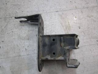 Крепление бампера переднего Audi Q7 4L (2005 - 2009), 4L0807134