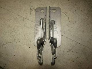 петля капота Mercedes-Benz A-Класс W168 (1997 - 2001), 1688800228