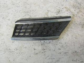 решетка радиатора Nissan Tiida C11 (2004 - 2008), 62330ED000