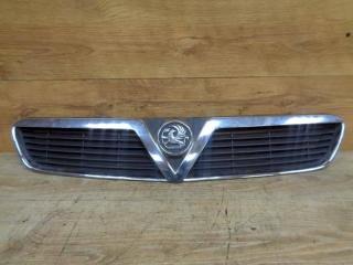 решетка радиатора Opel Vectra C 2003, 13106814