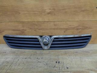 решетка радиатора Opel Astra G 2001