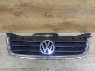 решетка радиатора Volkswagen Touran 1 поколение 2004, 1T0853651