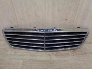 решетка радиатора Mercedes-Benz C-Класс W203/S203/CL203 2002, седан, 2038800183