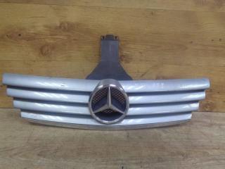 решетка радиатора Mercedes-Benz C-Класс W203/S203/CL203 2002, купе, 2038800383
