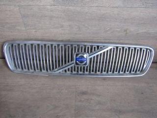 решетка радиатора Volvo V50 1 поколение (2004 - 2007), 8678680