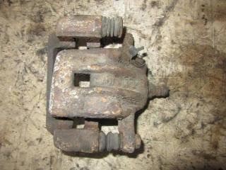 суппорт Kia Magentis 1 поколение 2003, 5831038A10