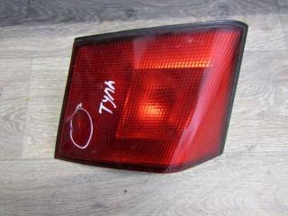 фонарь крышки багажника правый Mitsubishi Carisma 1 поколение (1995 - 1999), хетчбэк 5 дв., MR179514