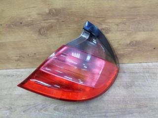 фонарь задний правый Mercedes-Benz C-Класс W203/S203/CL203 2002, купе, 2038200664, A2038200664
