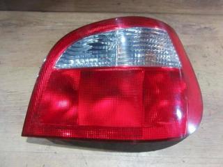 фонарь задний правый Renault Megane 1 поколение [рестайлинг] 2001, хетчбэк 5 дв., 7700428321