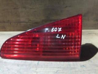 фонарь крышки багажника правый Peugeot 607 1 поколение 2002, 6351N2