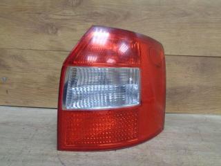 фонарь задний правый Audi A4 B6 2003, универсал, 8E9945096A