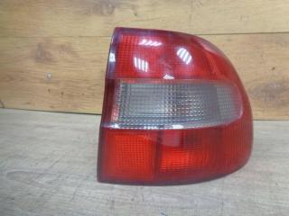 фонарь задний правый Volvo V40 1 поколение 1998, универсал, 30801925