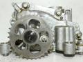 насос масляный Mazda CX-5 1 поколение (2011 - 2015), 2.0 л., i, бензин, PE0114100 - фото №4