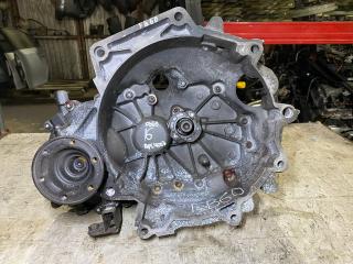 КПП механическая (МКПП) Volkswagen Golf 5 поколение (2003 - 2009), 1.6 л., бензин, 5МКПП, 02T301103K, JHT, 02T301103K, JHT