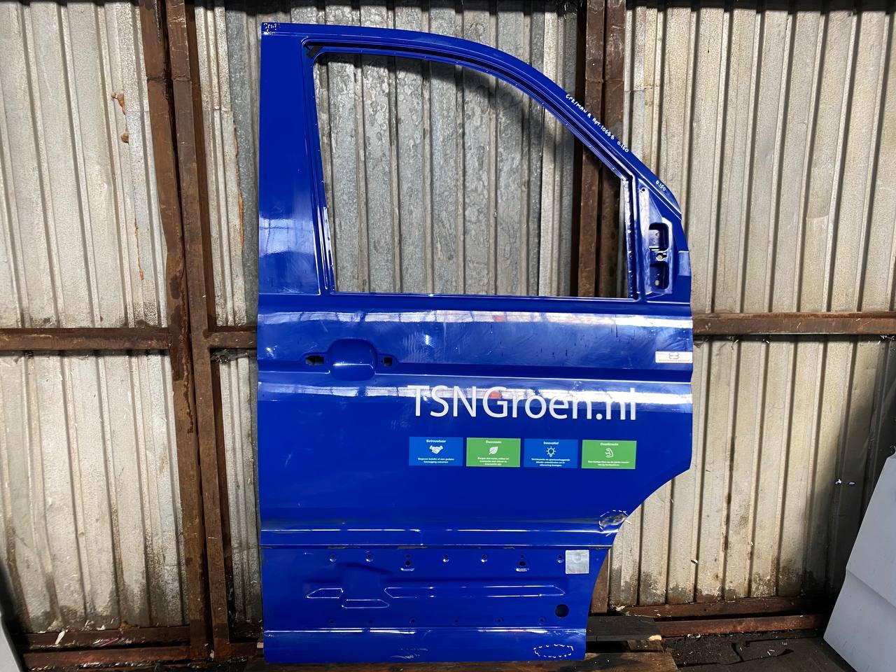 дверь передняя правая Volkswagen Crafter 2 поколение (2016 - 2025) - фото №1