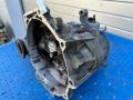 КПП механическая (МКПП) Volkswagen Caddy 3 поколение (2004 - 2010), 2.0 л., дизель, 5МКПП, JJS, JJS, 0AH301103B - фото №3