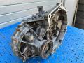 КПП механическая (МКПП) Volkswagen Caddy 3 поколение (2004 - 2010), 2.0 л., дизель, 5МКПП, JJS, JJS, 0AH301103B - фото №9