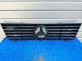 решетка радиатора Mercedes-Benz Sprinter W901-904 (1995 - 2000), 9018880123 - фото №11