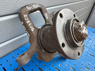 кулак поворотный правый Mercedes-Benz Sprinter W901-904 (1995 - 2000)