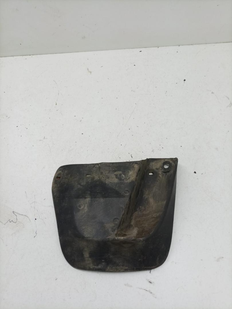 брызговик Datsun on-DO 1 поколение 2019, 1.6 л., бензин, МКПП, седан, передний привод, 2190-8404412 - фото №1