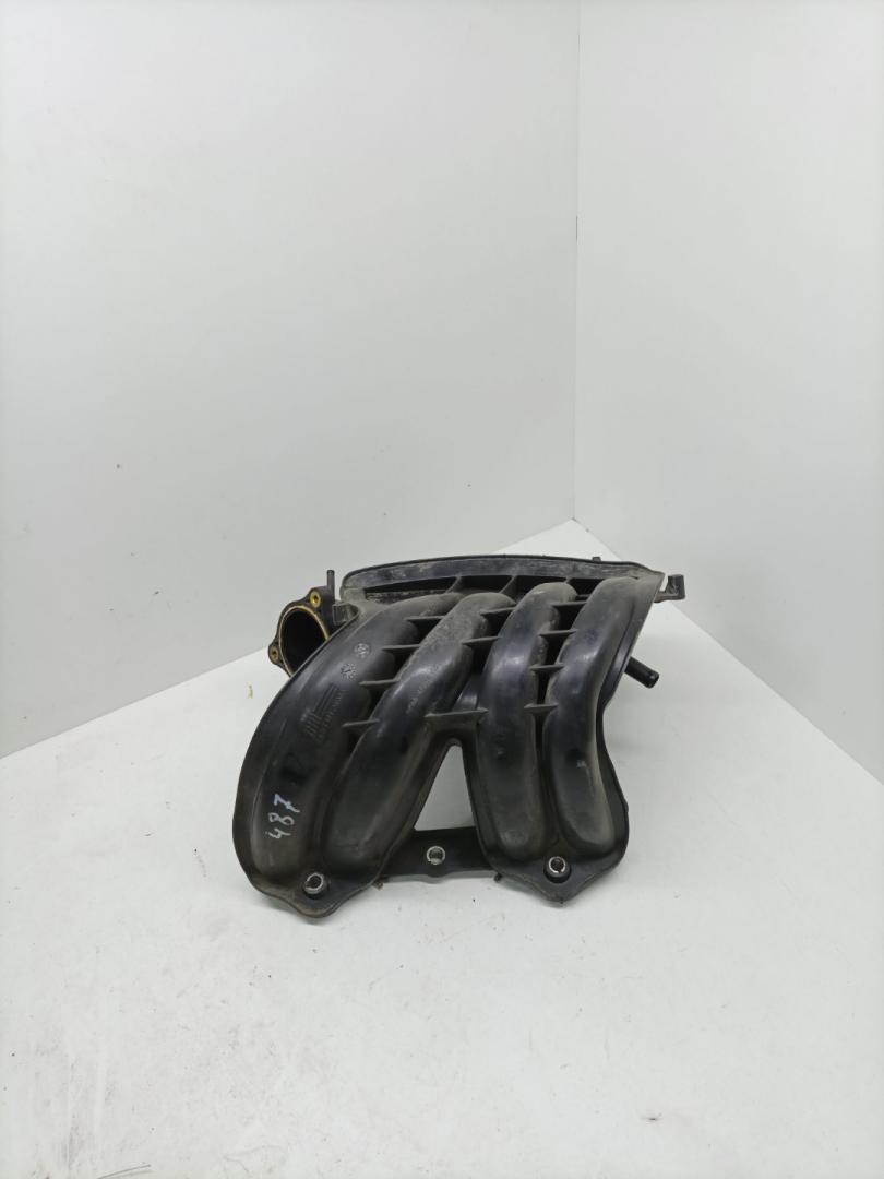 коллектор впускной Datsun on-DO 1 поколение 2019, 1.6 л., бензин, МКПП, седан, передний привод, 21217-1008606, 21217-1008600 - фото №1