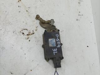 замок двери задней левой Hyundai Galloper 1 поколение 1997, 2.5 л., дизель, МКПП, внедорожник 5 дв.