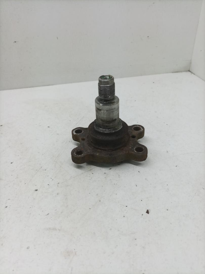 кулак задний правый Datsun on-DO 1 поколение 2019, 1.6 л., бензин, МКПП, седан, передний привод - фото №1