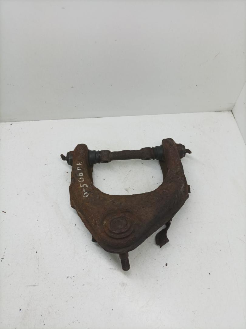 рычаг передний правый Hyundai Galloper 2 поколение 1998, 2.5 л., дизель, МКПП, внедорожник 5 дв. - фото №1