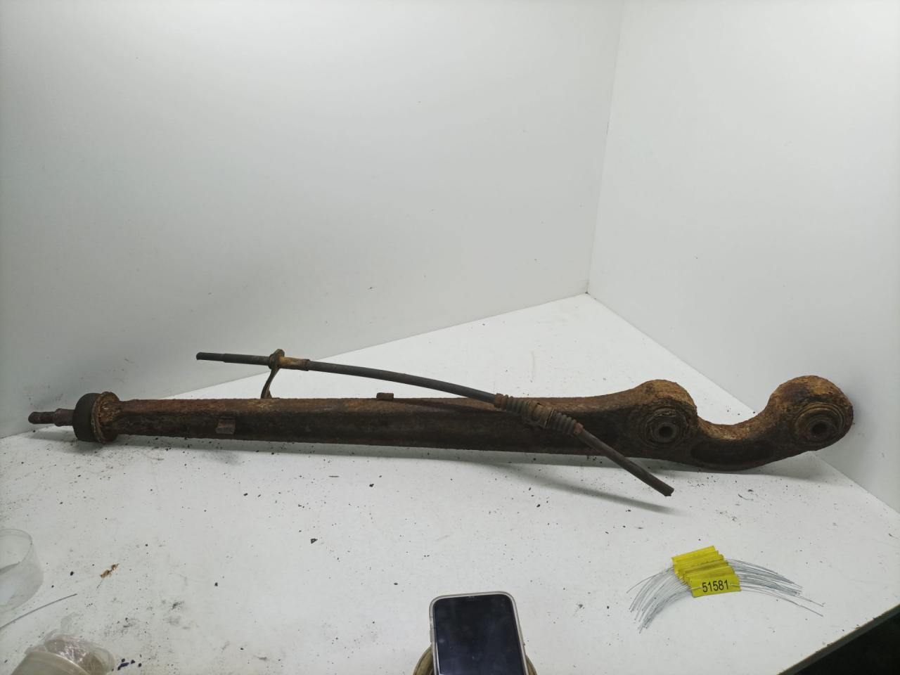 рычаг задний левый Hyundai Galloper 2 поколение 1998, 2.5 л., дизель, МКПП, внедорожник 5 дв. - фото №1