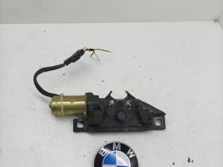 замок багажника BMW 7 серия E65/E66/E67 2002, 4.4 л., бензин, АКПП, седан
